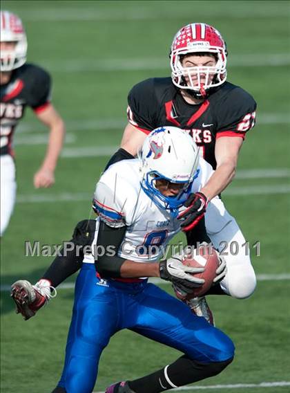 Thumbnail 2 in Curie vs. Maine South photogallery.
