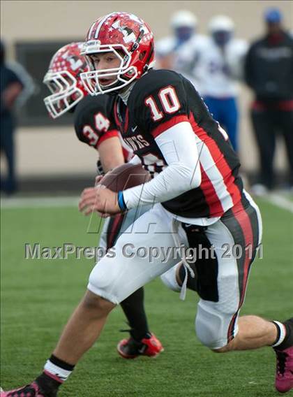 Thumbnail 1 in Curie vs. Maine South photogallery.