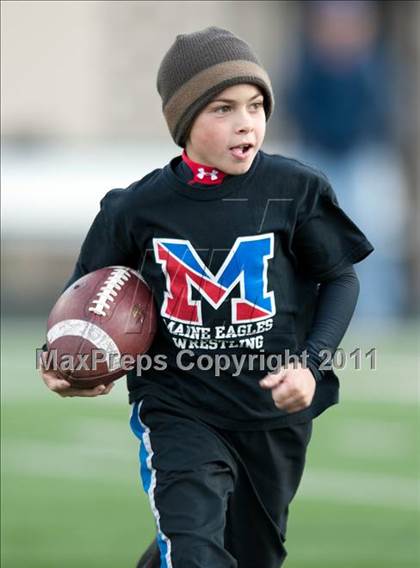 Thumbnail 1 in Curie vs. Maine South photogallery.