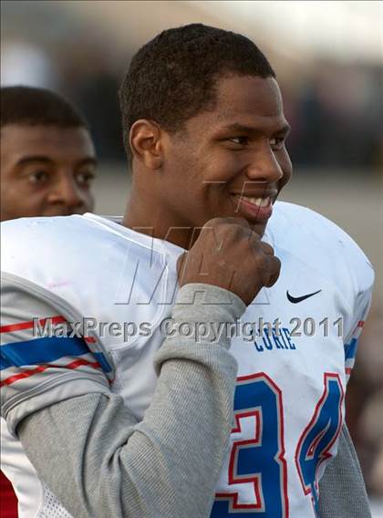 Thumbnail 3 in Curie vs. Maine South photogallery.