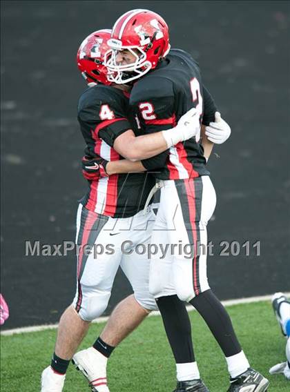 Thumbnail 1 in Curie vs. Maine South photogallery.