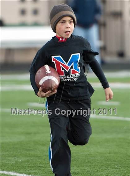 Thumbnail 3 in Curie vs. Maine South photogallery.