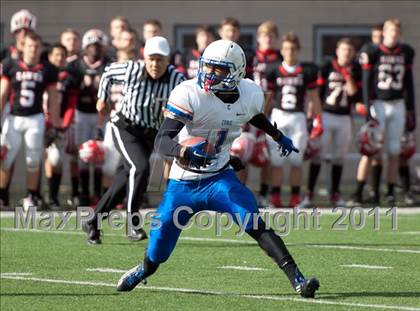 Thumbnail 3 in Curie vs. Maine South photogallery.