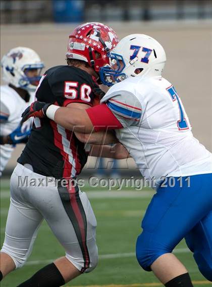 Thumbnail 2 in Curie vs. Maine South photogallery.