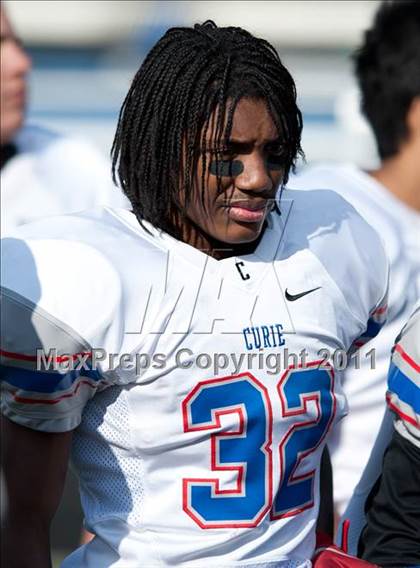Thumbnail 1 in Curie vs. Maine South photogallery.
