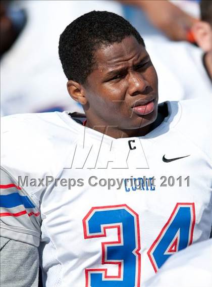Thumbnail 3 in Curie vs. Maine South photogallery.