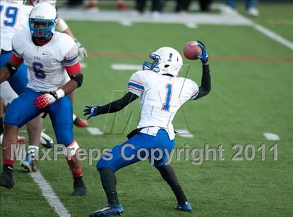 Thumbnail 1 in Curie vs. Maine South photogallery.