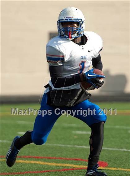 Thumbnail 3 in Curie vs. Maine South photogallery.