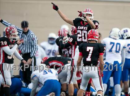 Thumbnail 1 in Curie vs. Maine South photogallery.