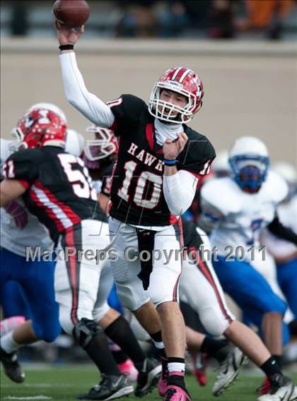 Thumbnail 3 in Curie vs. Maine South photogallery.