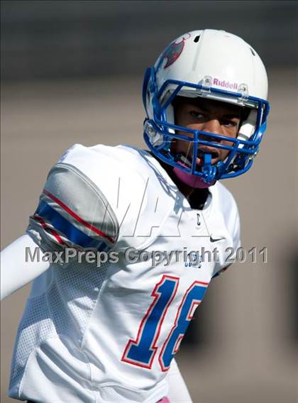 Thumbnail 2 in Curie vs. Maine South photogallery.