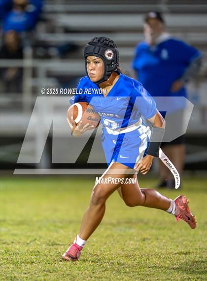 Thumbnail 1 in Kauai vs Waimea (KIF Championship) photogallery.