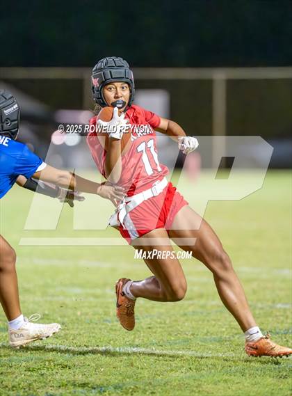 Thumbnail 3 in Kauai vs Waimea (KIF Championship) photogallery.