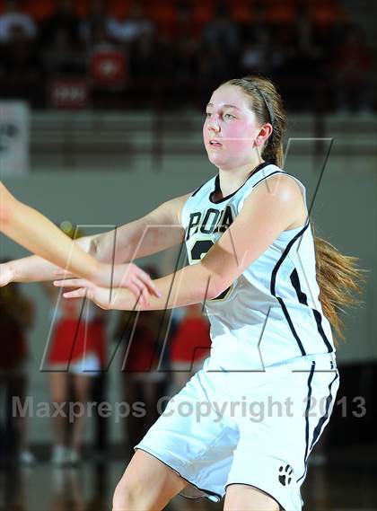 Thumbnail 1 in Paola vs. Tonganoxie (KSHSAA 4A 1st Round) photogallery.