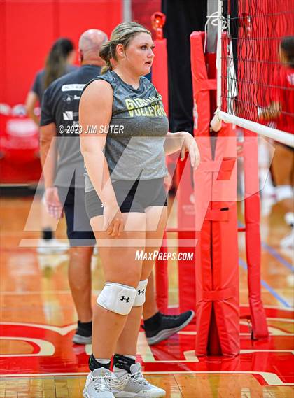 Thumbnail 2 in Columbus vs Giddings (Scrimmage) photogallery.