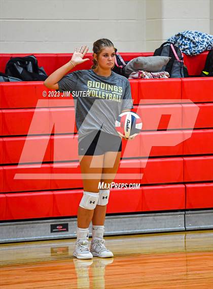 Thumbnail 3 in Columbus vs Giddings (Scrimmage) photogallery.