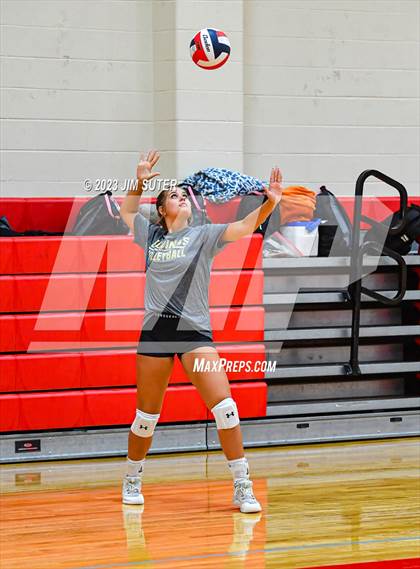Thumbnail 1 in Columbus vs Giddings (Scrimmage) photogallery.
