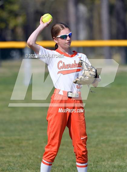 Thumbnail 1 in Shawnee @ Cherokee photogallery.
