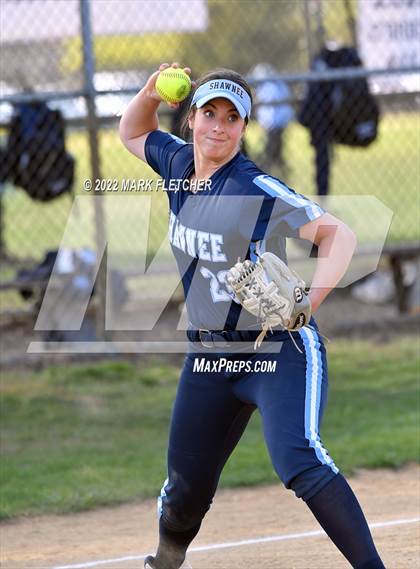 Thumbnail 2 in Shawnee @ Cherokee photogallery.