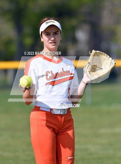 Thumbnail 2 in Shawnee @ Cherokee photogallery.