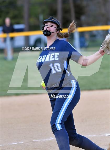 Thumbnail 2 in Shawnee @ Cherokee photogallery.