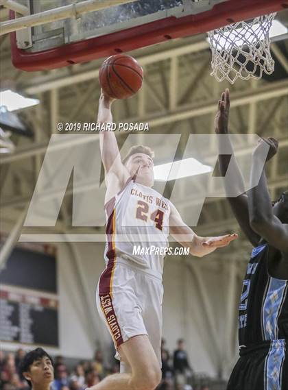 Thumbnail 2 in Clovis North @ Clovis West photogallery.