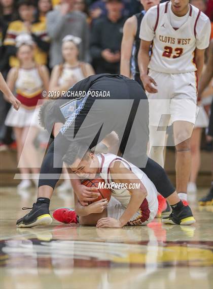 Thumbnail 1 in Clovis North @ Clovis West photogallery.
