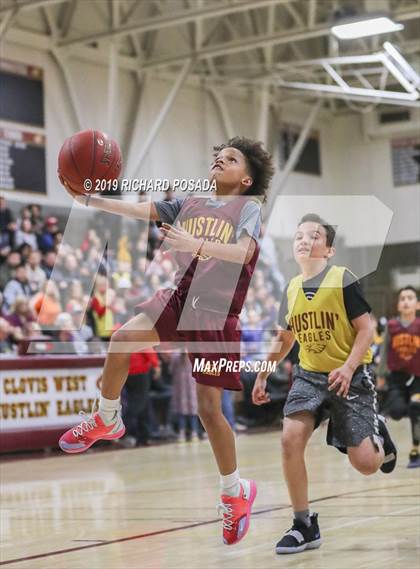 Thumbnail 2 in Clovis North @ Clovis West photogallery.