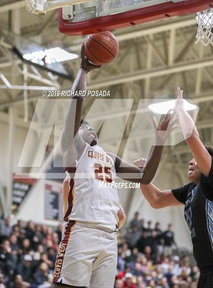 Thumbnail 1 in Clovis North @ Clovis West photogallery.