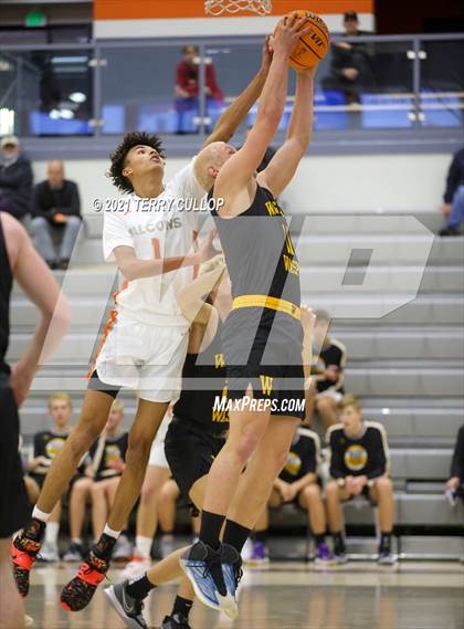 Thumbnail 2 in Wasatch vs. Skyridge (Skyridge Tournament) photogallery.