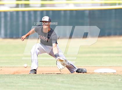 Thumbnail 3 in Etiwanda @ Damien photogallery.