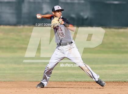 Thumbnail 1 in Etiwanda @ Damien photogallery.