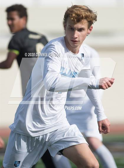 Thumbnail 3 in Bellarmine College Prep @ Archbishop Mitty photogallery.