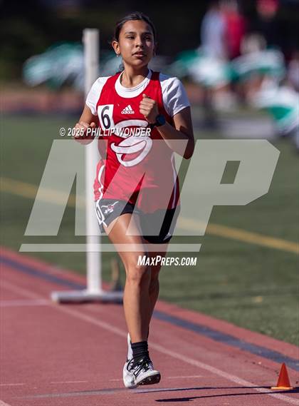 Thumbnail 3 in Benson Invitational (Girls 1600M) photogallery.