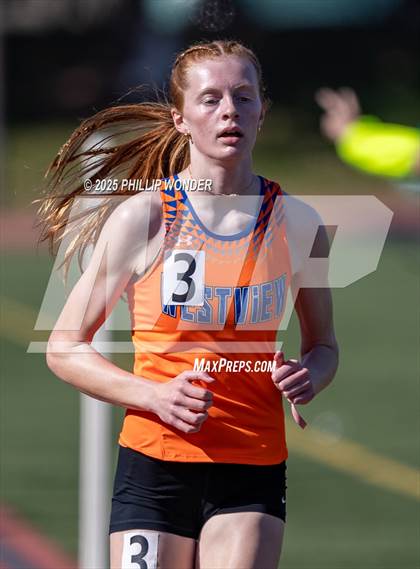 Thumbnail 1 in Benson Invitational (Girls 1600M) photogallery.