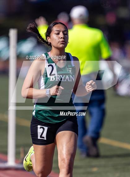 Thumbnail 1 in Benson Invitational (Girls 1600M) photogallery.