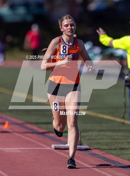 Thumbnail 2 in Benson Invitational (Girls 1600M) photogallery.