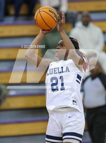 Thumbnail 3 in Luella vs Carrollton (J-4 MLK Holiday Classic) photogallery.
