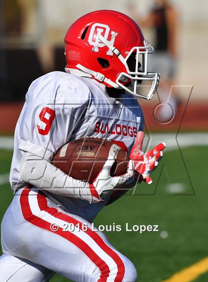 Thumbnail 1 in Oak Hills @ Mission Viejo photogallery.