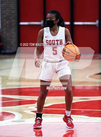 Thumbnail 1 in Olympic @ South Mecklenburg photogallery.
