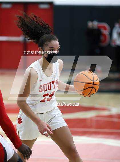 Thumbnail 3 in Olympic @ South Mecklenburg photogallery.