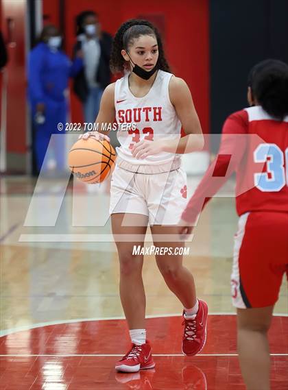 Thumbnail 1 in Olympic @ South Mecklenburg photogallery.