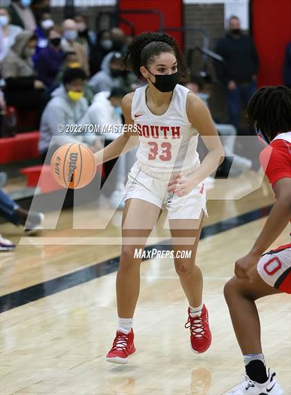 Thumbnail 3 in Olympic @ South Mecklenburg photogallery.