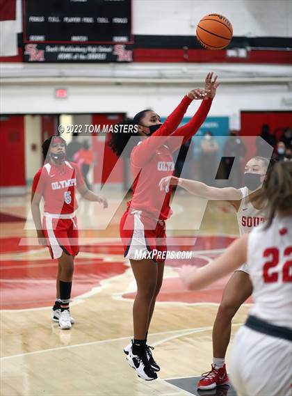 Thumbnail 3 in Olympic @ South Mecklenburg photogallery.