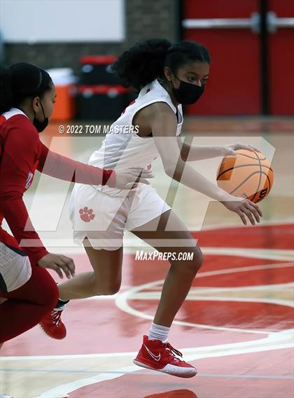 Thumbnail 3 in Olympic @ South Mecklenburg photogallery.