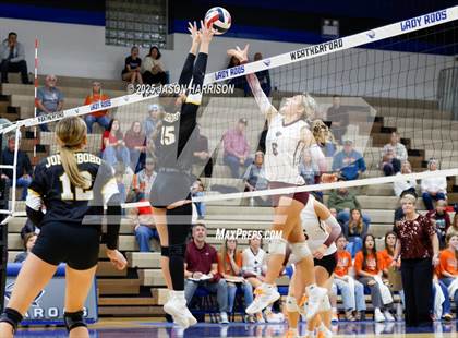 Thumbnail 3 in Saint Jo vs Jonesboro (UIL Volleyball 1A Region 2 Regional) photogallery.