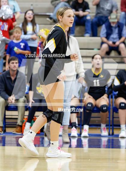 Thumbnail 2 in Saint Jo vs Jonesboro (UIL Volleyball 1A Region 2 Regional) photogallery.