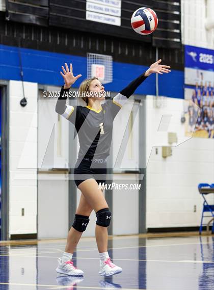 Thumbnail 3 in Saint Jo vs Jonesboro (UIL Volleyball 1A Region 2 Regional) photogallery.