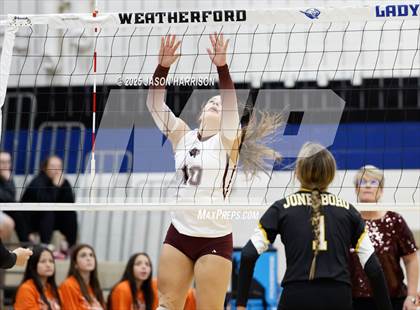 Thumbnail 2 in Saint Jo vs Jonesboro (UIL Volleyball 1A Region 2 Regional) photogallery.