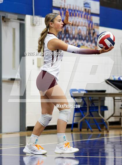Thumbnail 3 in Saint Jo vs Jonesboro (UIL Volleyball 1A Region 2 Regional) photogallery.